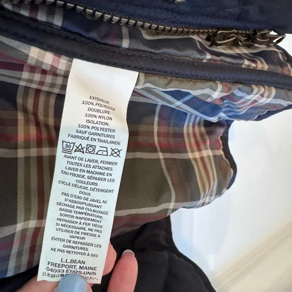 L.L. Bean Women’s Quilted Diamond-Stitch Puffer Jacket - Picture 12 of 12